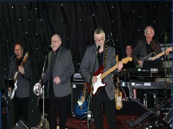 Phoenix Showband performing live